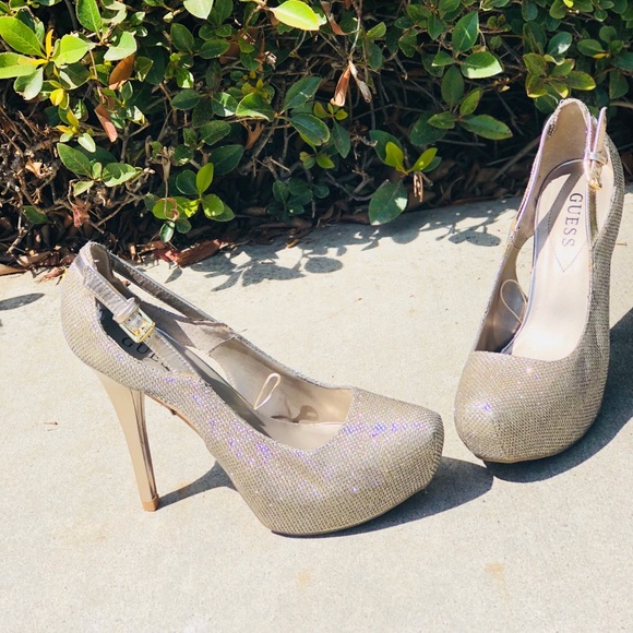 GUESS HEELS - Picture 2 of 8